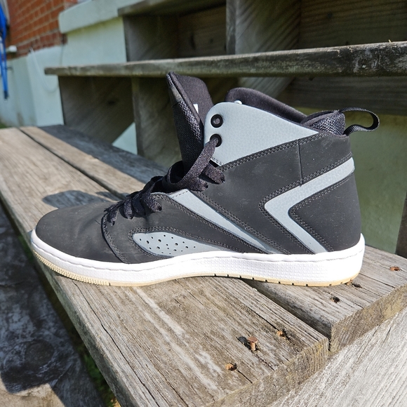 Nike Flight Legend mens shoe size 10 - Picture 7 of 16